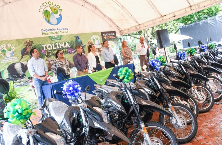 Con fortalecimiento del parque automotor, Cortolima refuerza su presencia en los territorios